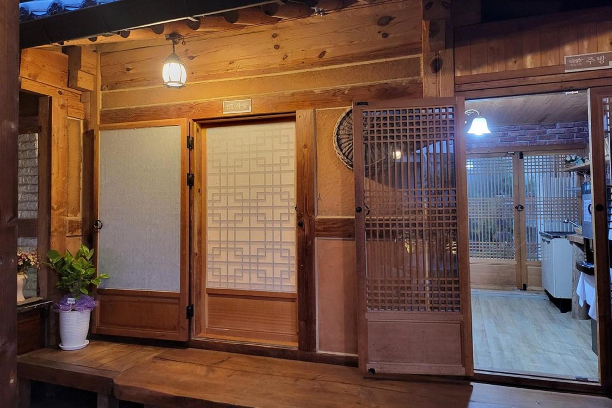 Hanok Gotaek Goeul Чонджу Екстер'єр фото