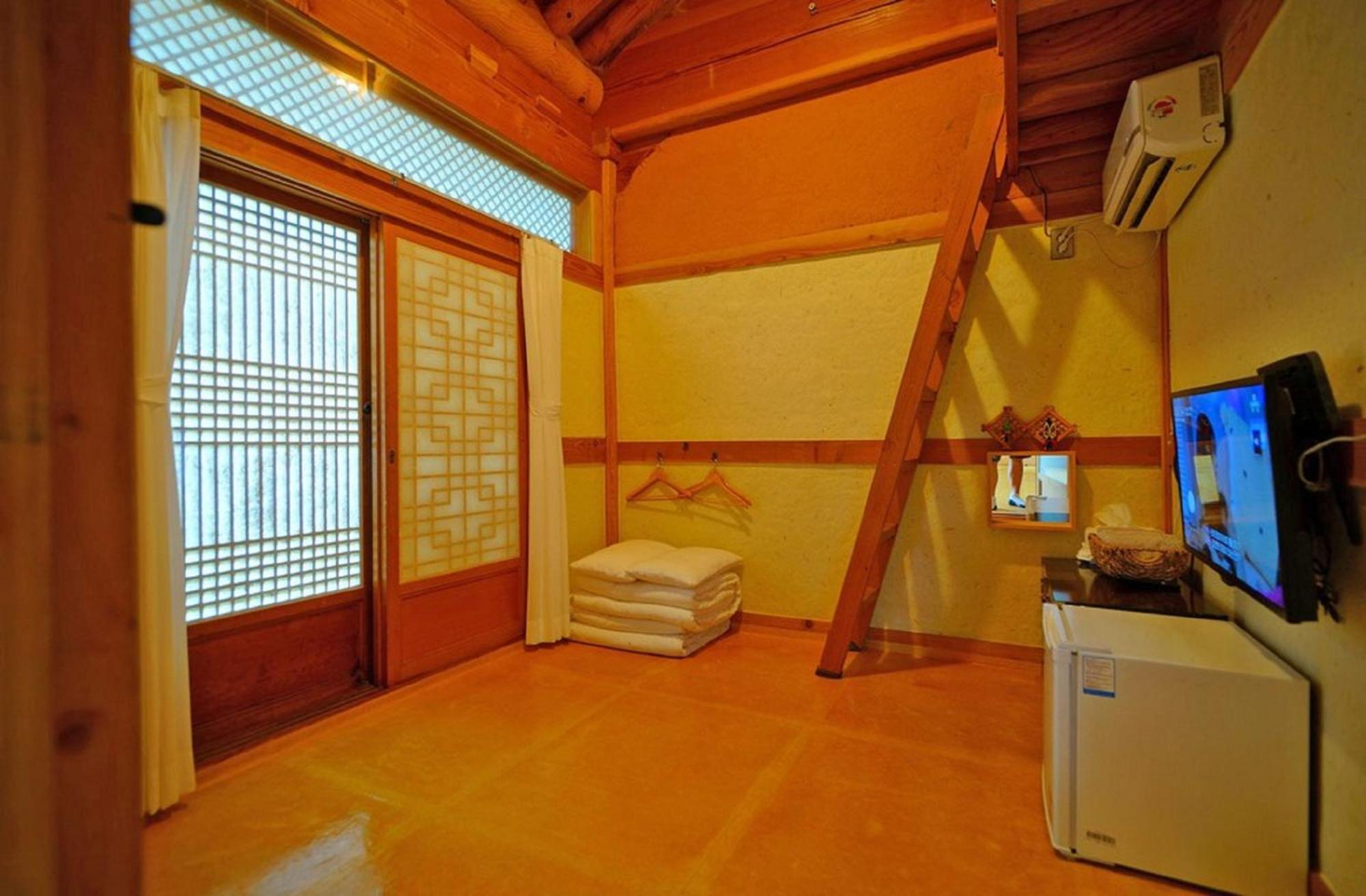 Hanok Gotaek Goeul Чонджу Екстер'єр фото