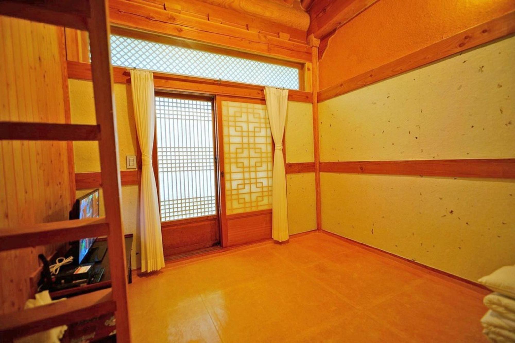 Hanok Gotaek Goeul Чонджу Екстер'єр фото